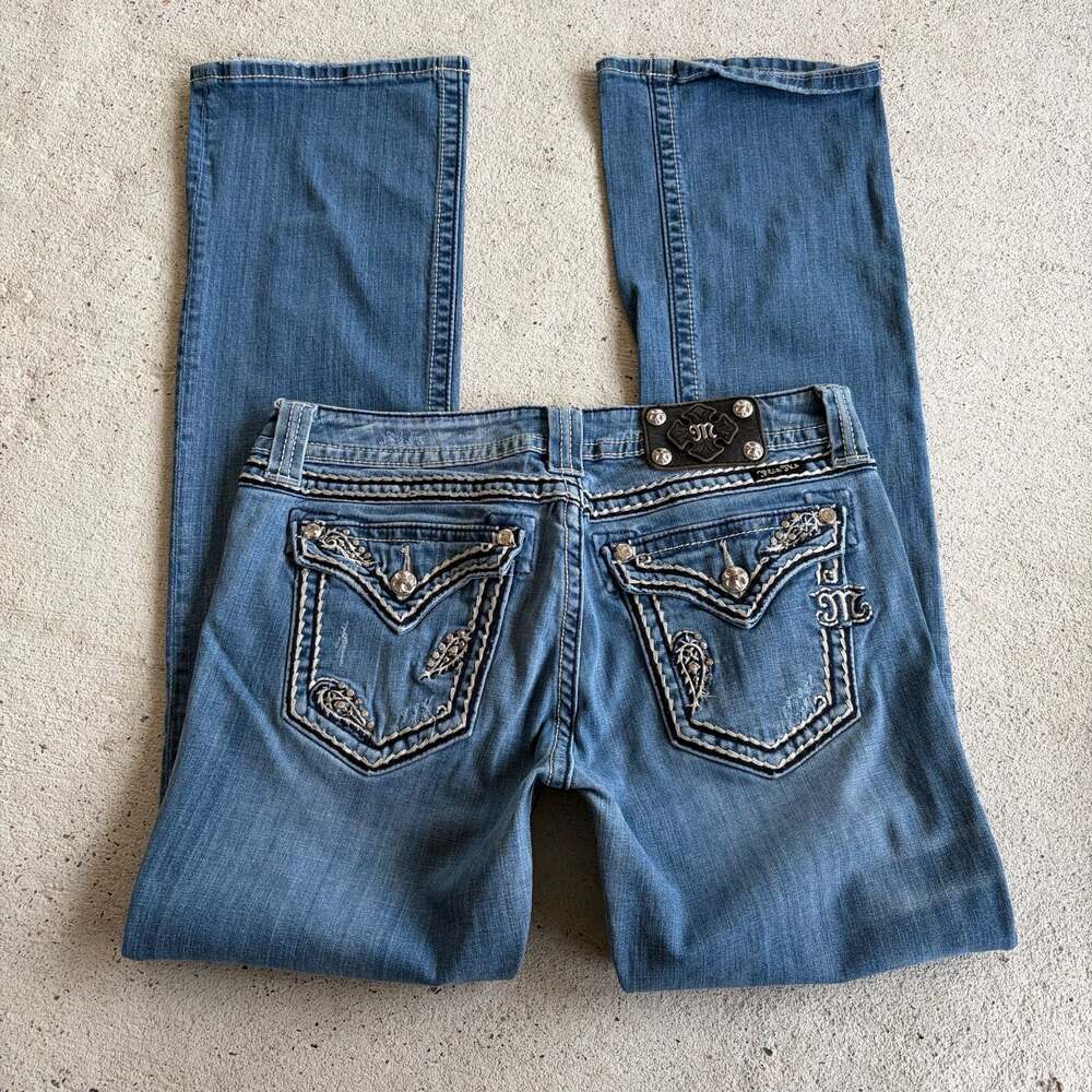 Miss Me Low Rise Bootcut Jeans Size 32 Y2K